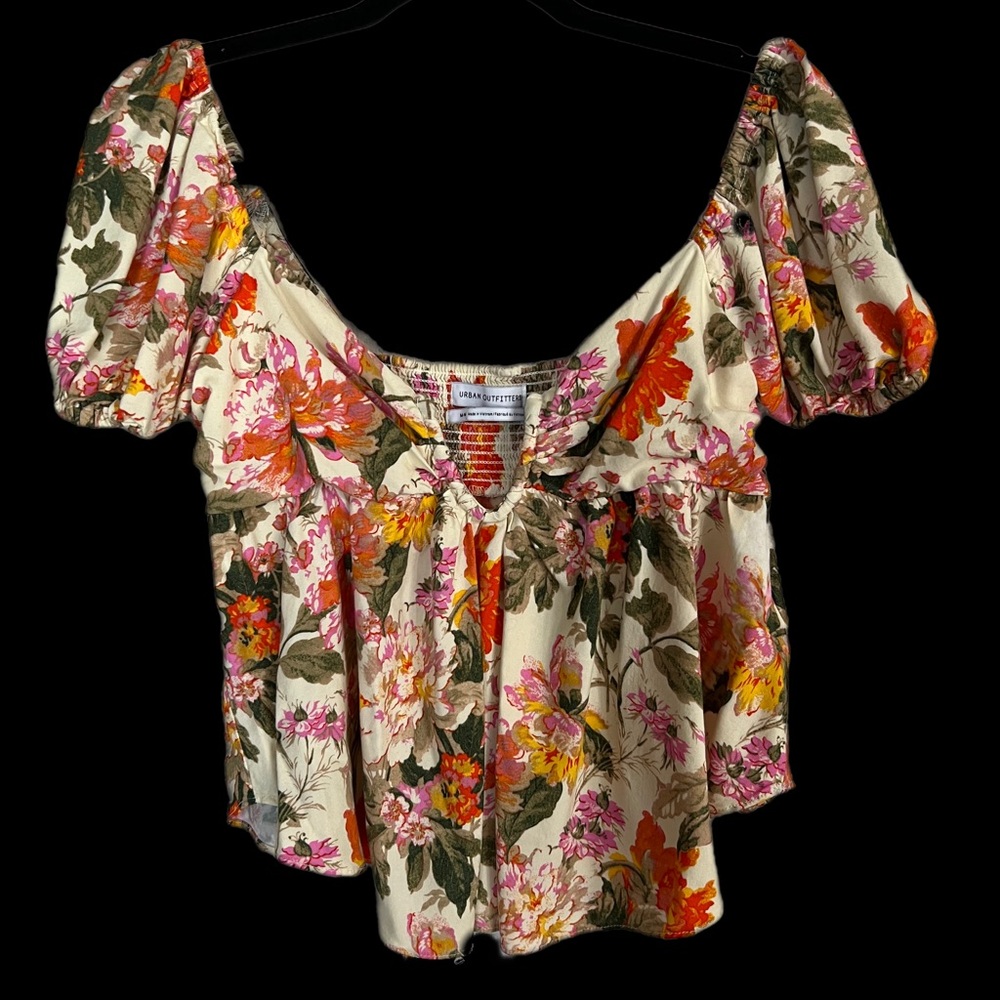 Urban Outfitters Floral Puff Sleeve Peplum Top